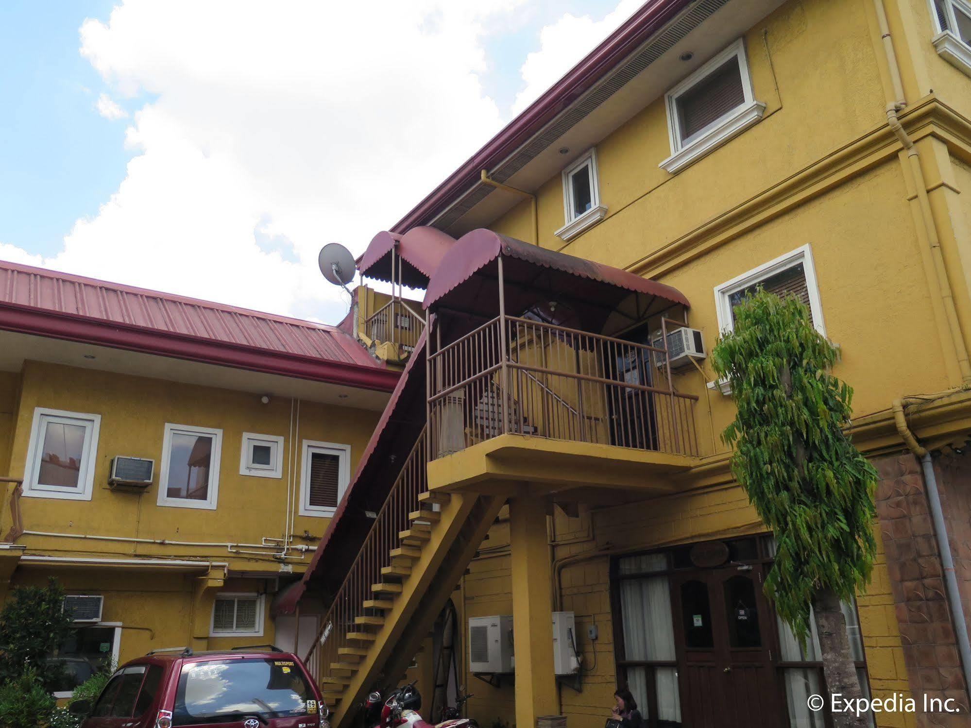 Hotel La Corona De Lipa Lipa City Exterior photo